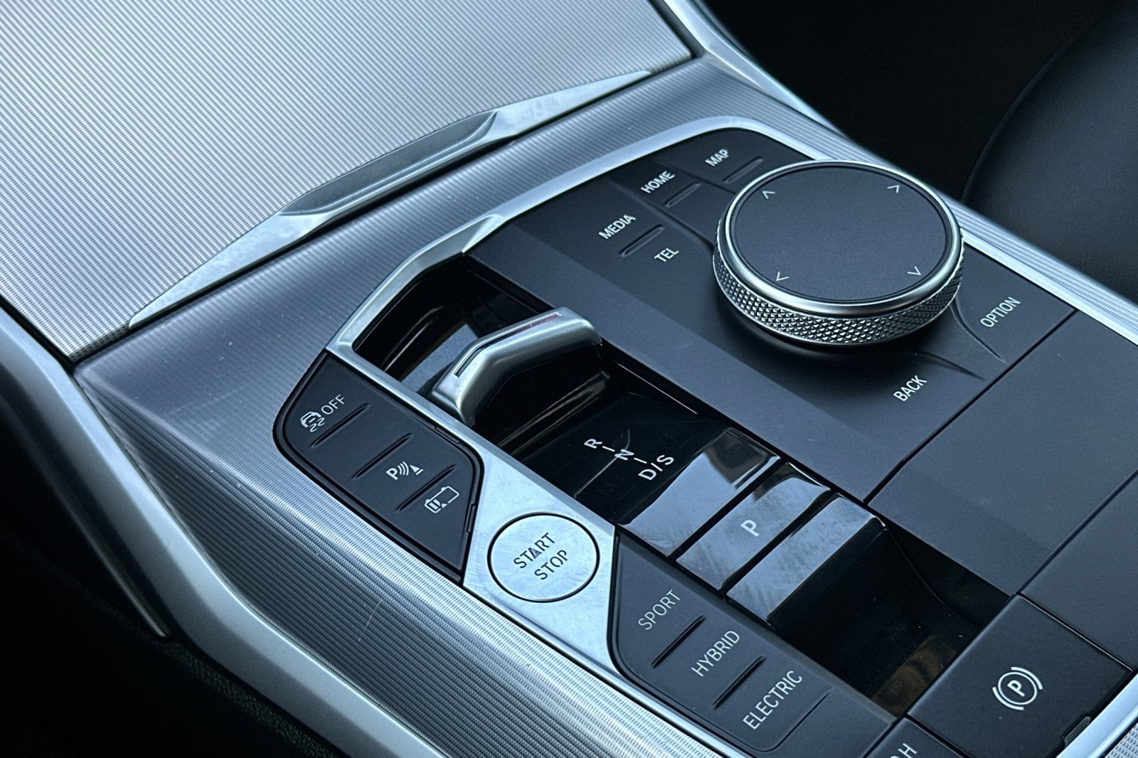 Used 2023 BMW 330e w/ M Sport Package image 20