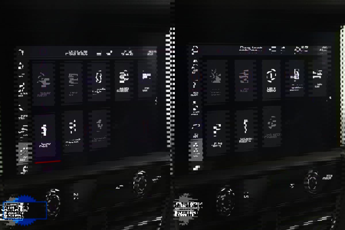 Used 2022 Porsche Macan image 36