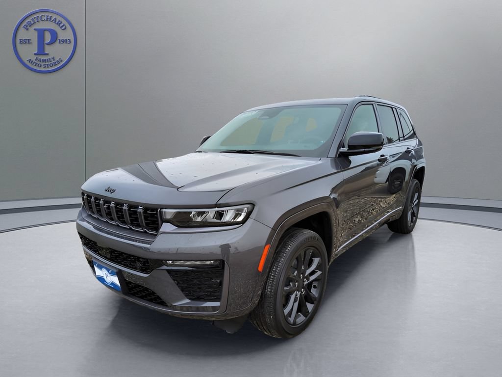 New 2026 Jeep Grand Cherokee Limited AWD/4WD image 3