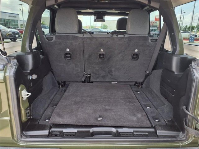 Used 2024 Jeep Wrangler Sport S image 20