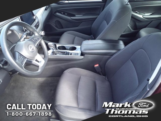 Used 2023 Nissan Altima 2.5 SV AWD/4WD image 9