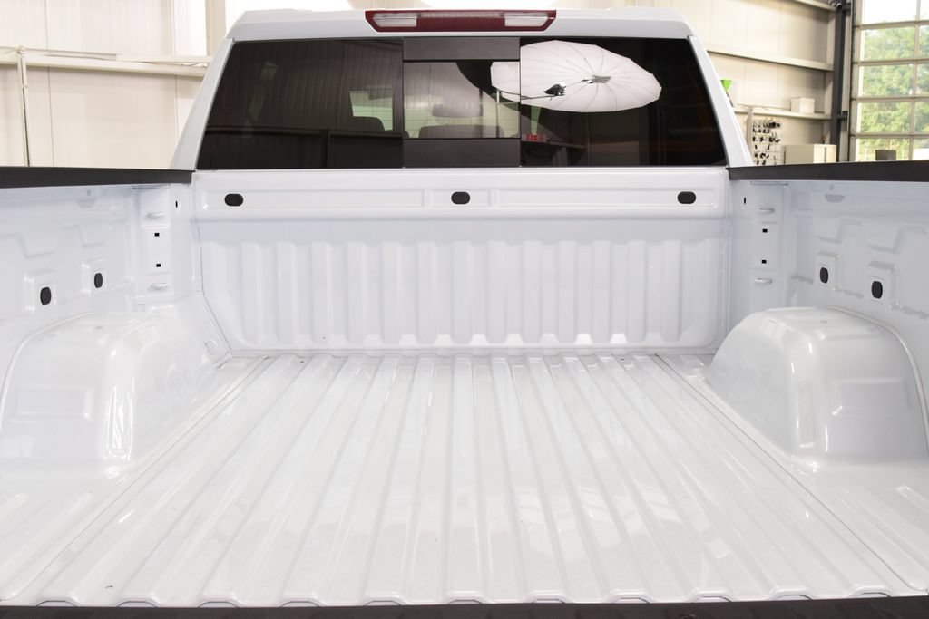 Used 2026 GMC Sierra 1500 SLT AWD/4WD image 26