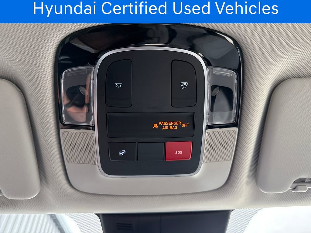 Certified 2025 Hyundai Tucson SE image 30