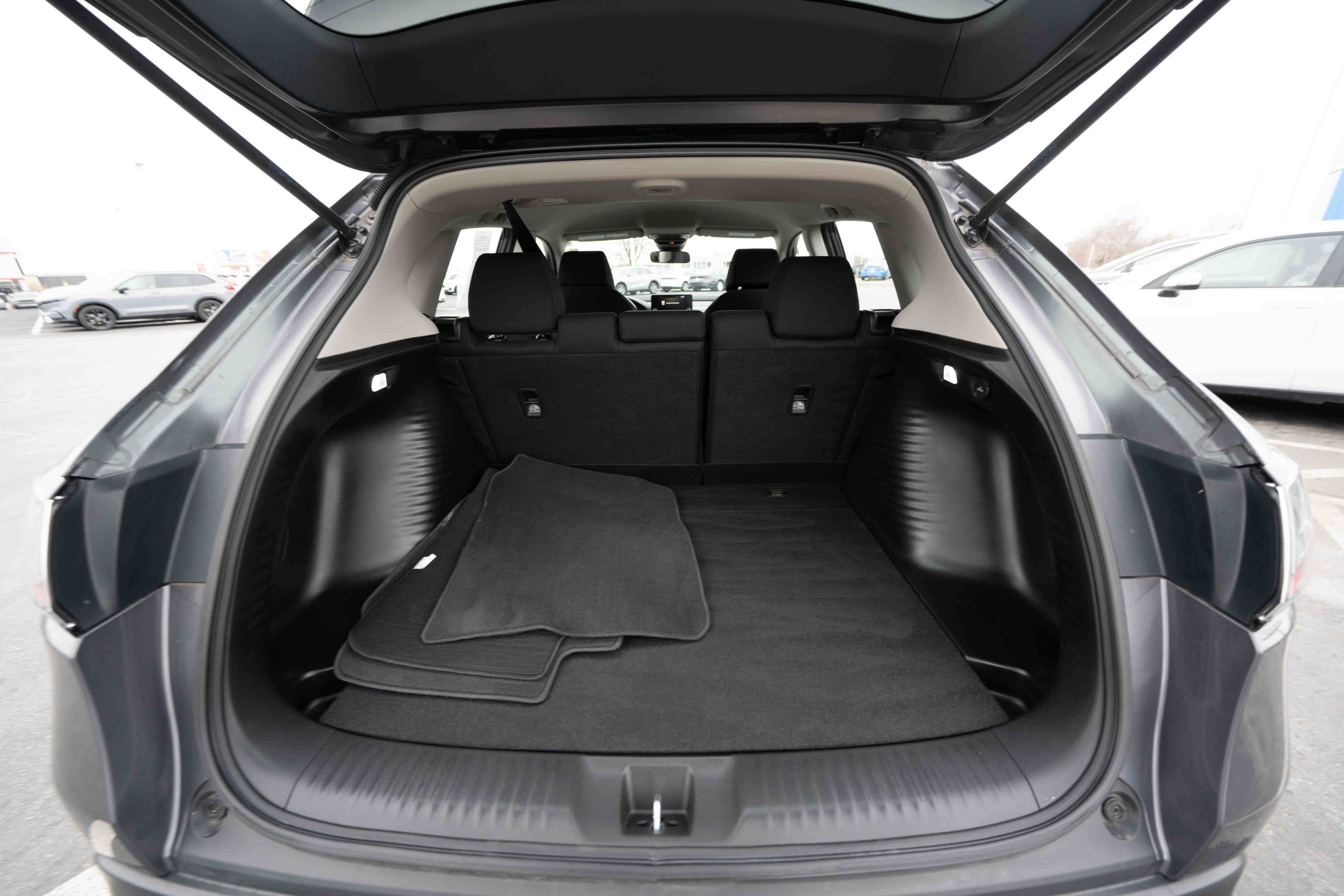 Used 2024 Honda HR-V LX image 28