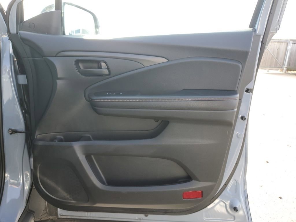 Certified 2024 Honda Ridgeline TrailSport image 37
