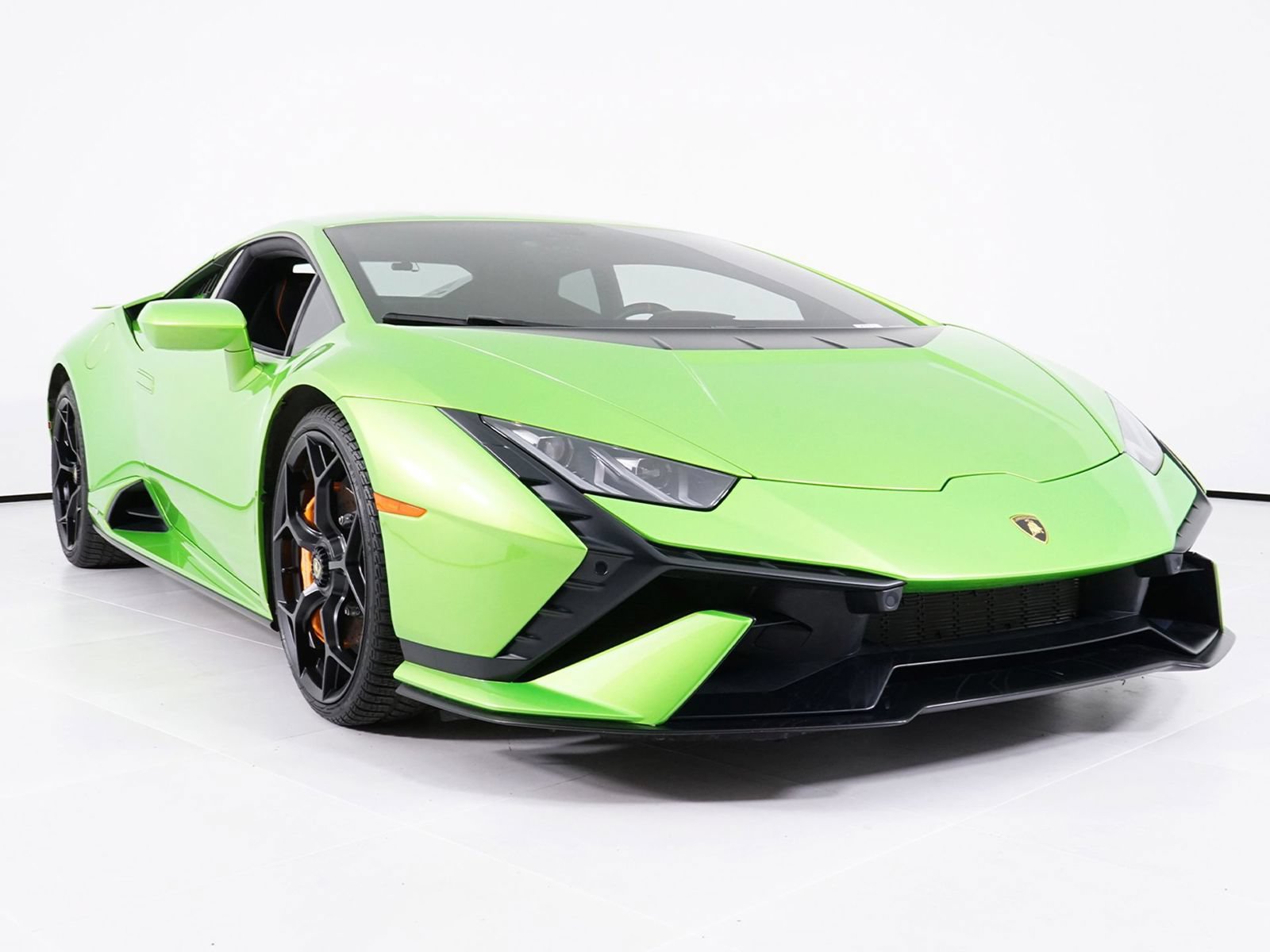 Used 2023 Lamborghini Huracan Tecnica RWD image 17