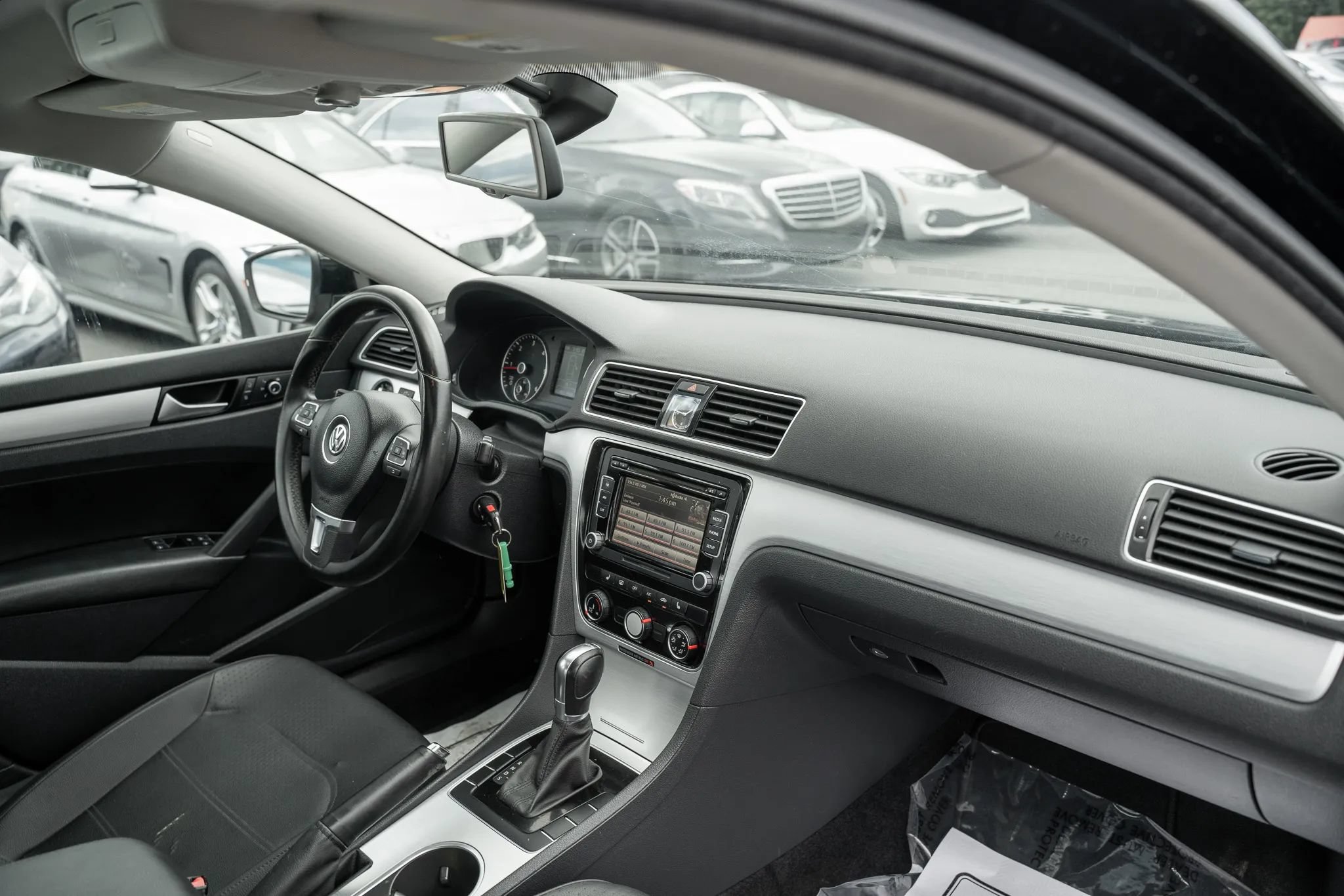 Used 2013 Volkswagen Passat TDI SE FWD image 12