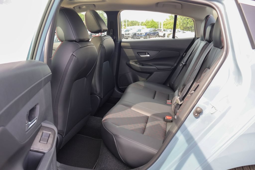 New 2026 Nissan Sentra SR FWD image 8