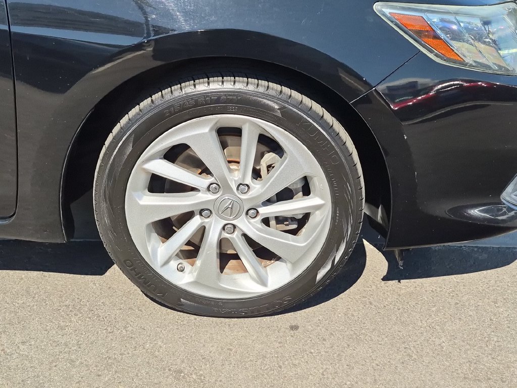 Used 2017 Acura ILX FWD image 30