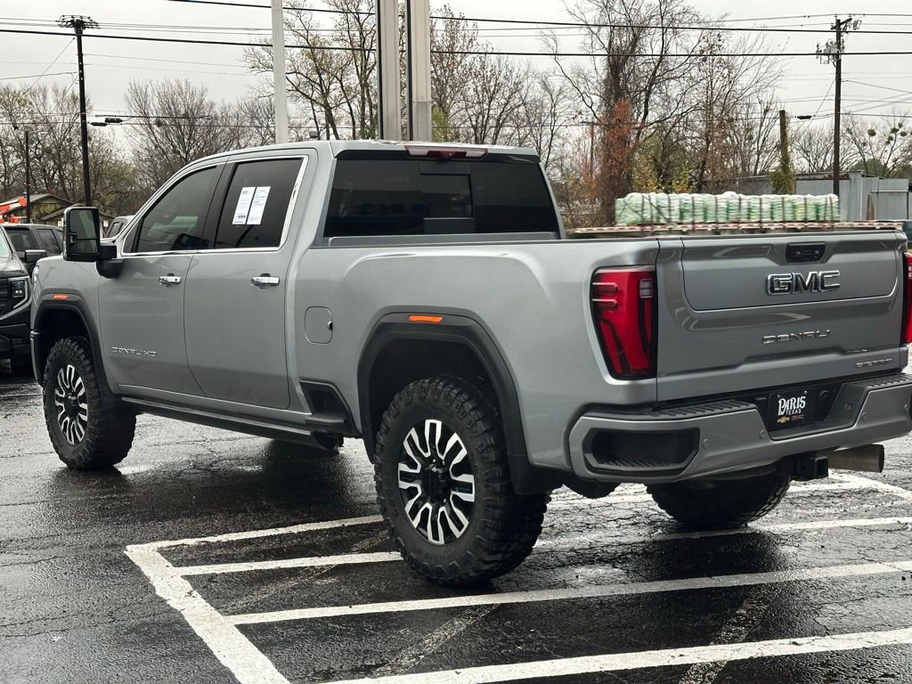 Used 2024 GMC Sierra 2500 Denali Ultimate image 8