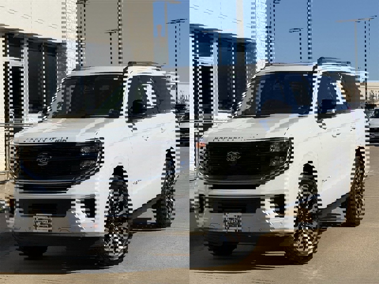 Certified 2025 Ford Expedition Platinum w/ Driver's Package image 2