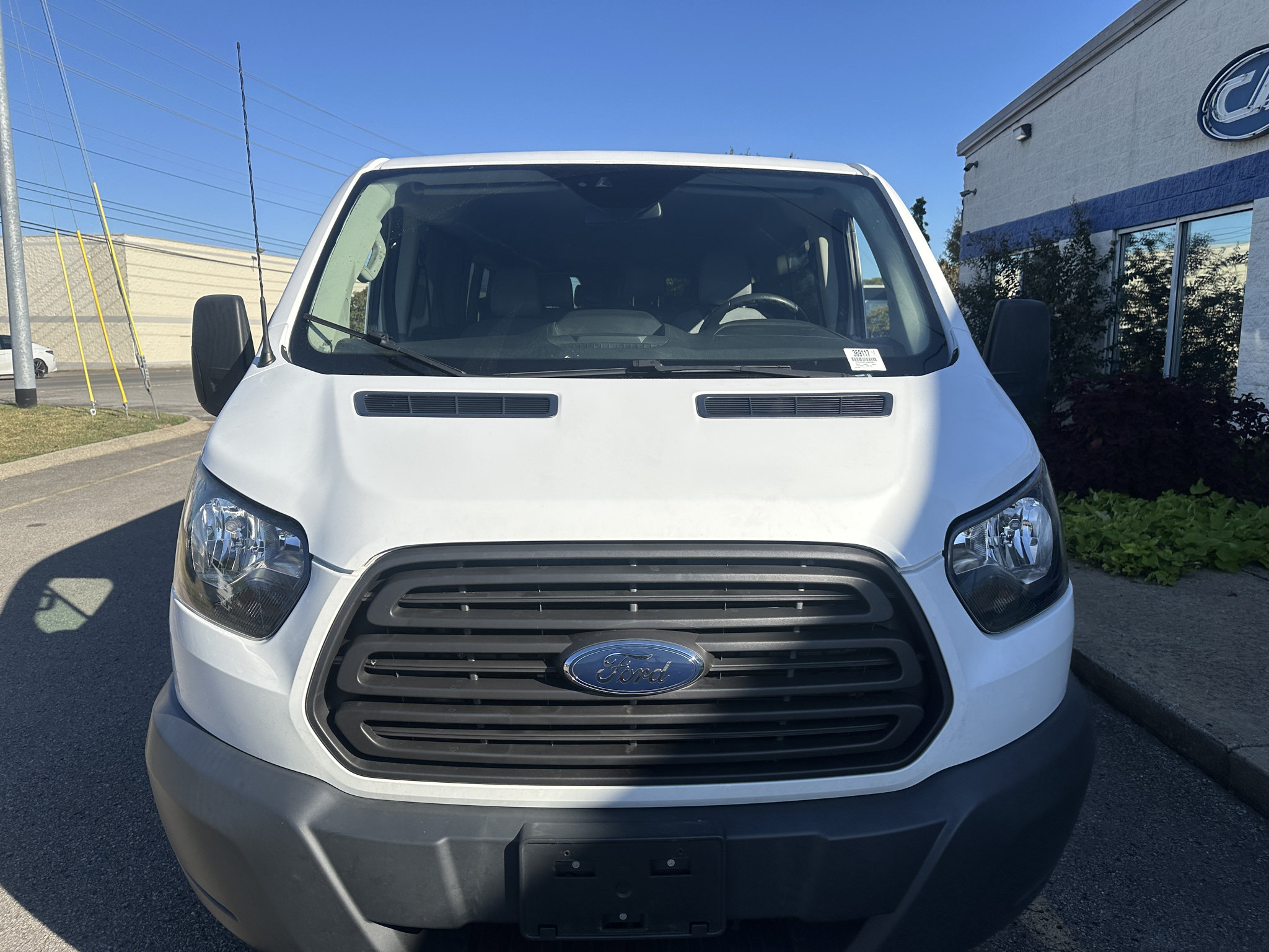 Used 2018 Ford Transit 350 XL RWD image 9