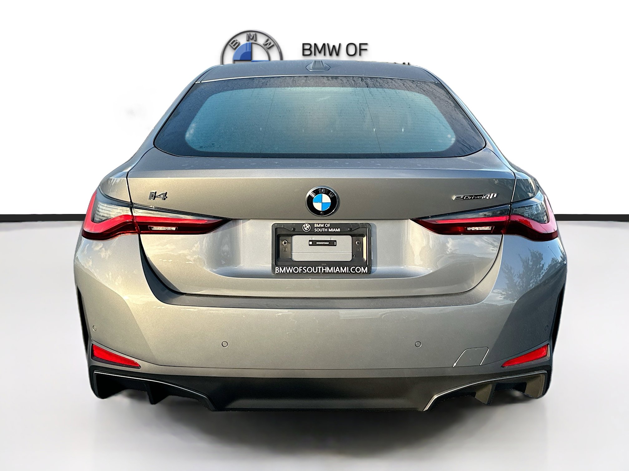 New 2026 BMW i4 eDrive40 w/ Parking Assistance Package image 5