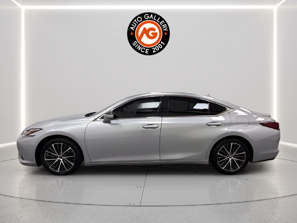 Used 2023 Lexus ES 350 w/ Premium Package FWD image 4