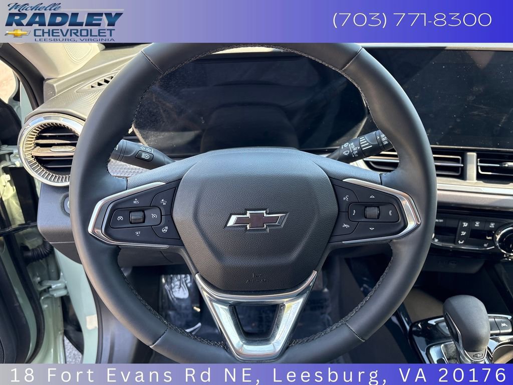 Used 2025 Chevrolet Trax ACTIV w/ Driver Confidence Package FWD image 15