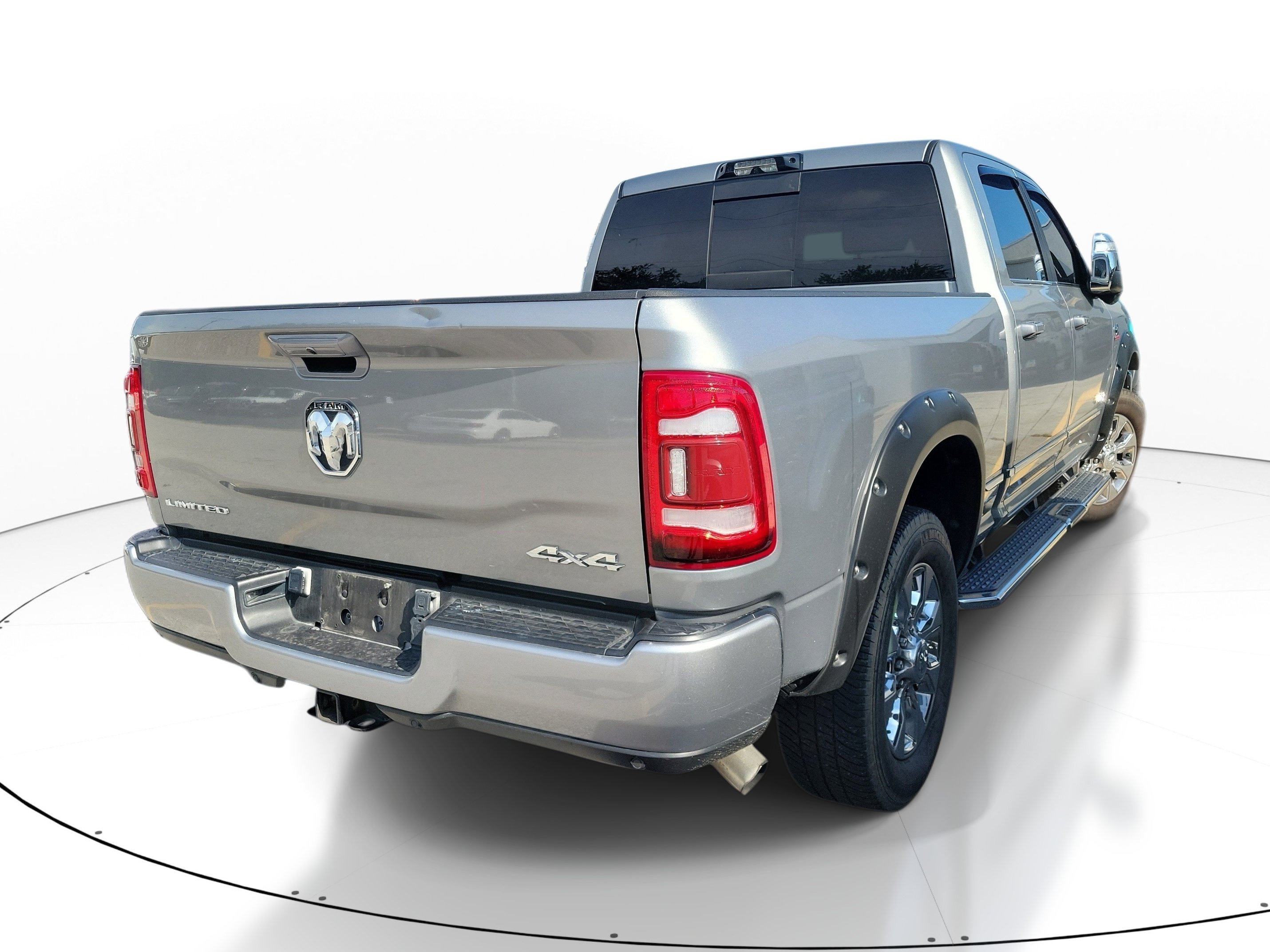Used 2023 RAM 3500 Limited AWD/4WD image 5