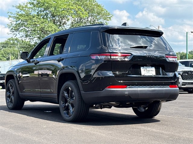 New 2025 Jeep Grand Cherokee L Altitude image 9