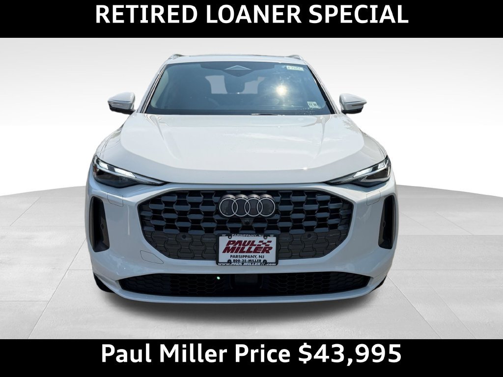 Certified 2025 Audi Q5 Premium w/ Convenience Package AWD/4WD image 2