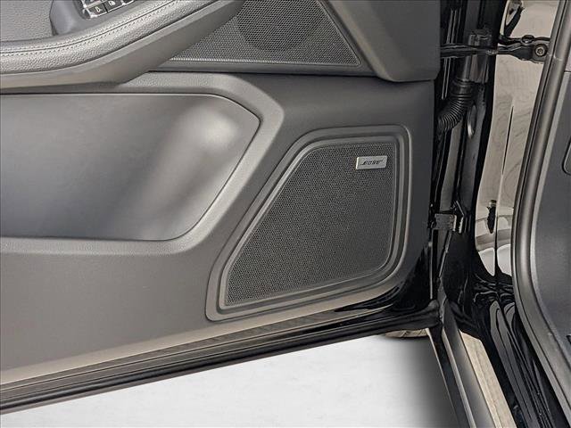 New 2026 Porsche Macan AWD/4WD image 14
