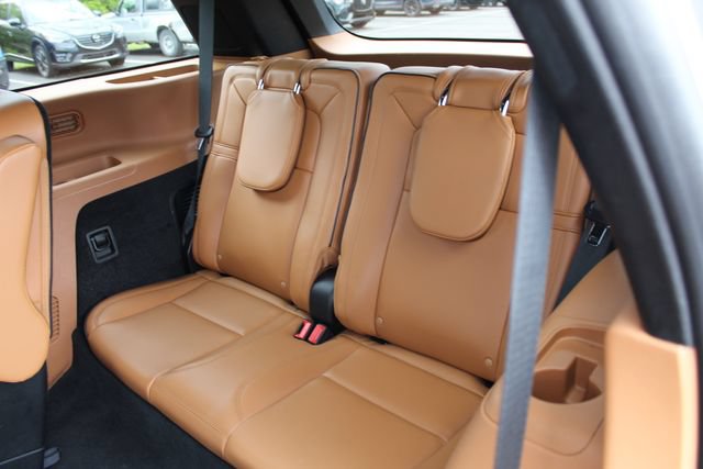 Certified 2023 Lincoln Aviator Black Label w/ Jet Package AWD/4WD image 16