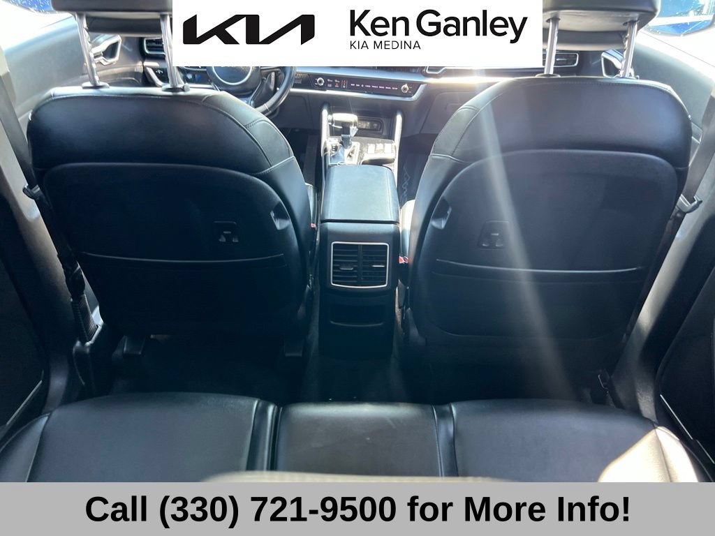 Certified 2024 Kia Sportage EX FWD image 54