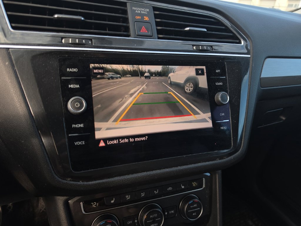 Used 2019 Volkswagen Tiguan SE w/ Panoramic Sunroof Package AWD/4WD image 12