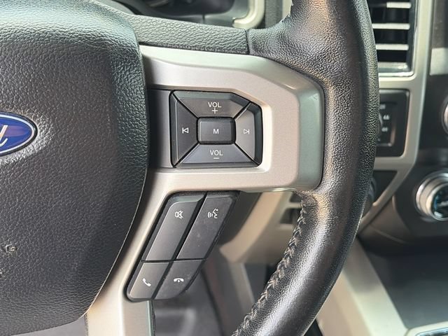 Used 2020 Ford F150 Lariat w/ Equipment Group 502A Luxury AWD/4WD image 22