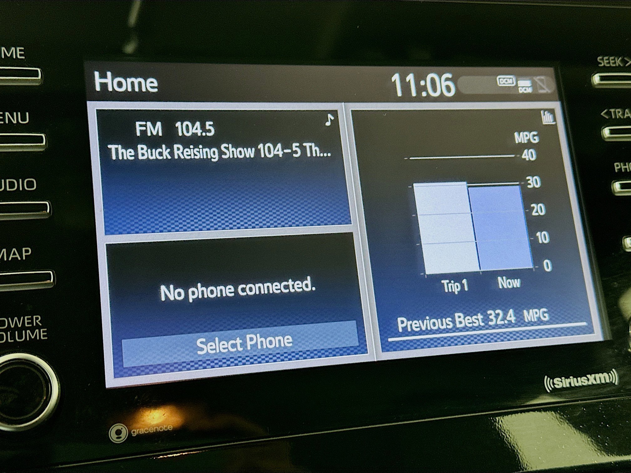 Used 2023 Toyota Camry SE image 19