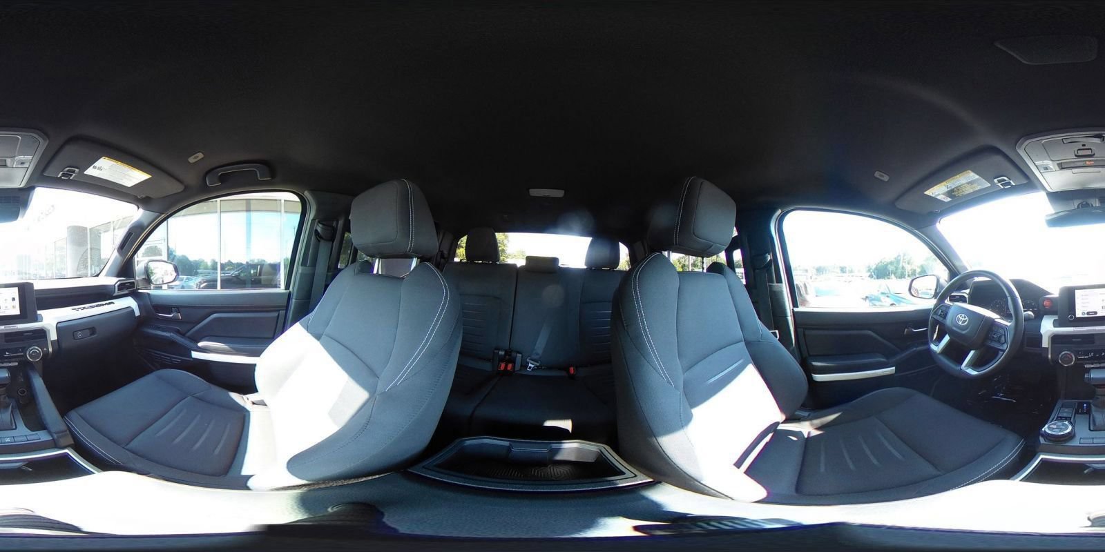 Used 2024 Toyota Tacoma TRD Off-Road AWD/4WD image 41