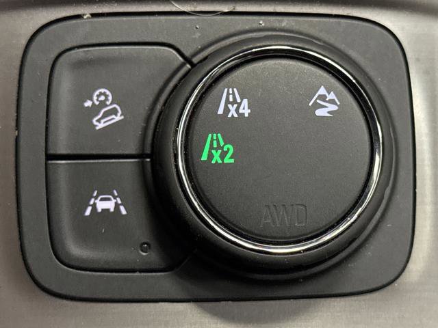 Used 2022 GMC Terrain AT4 w/ Infotainment Package II image 23