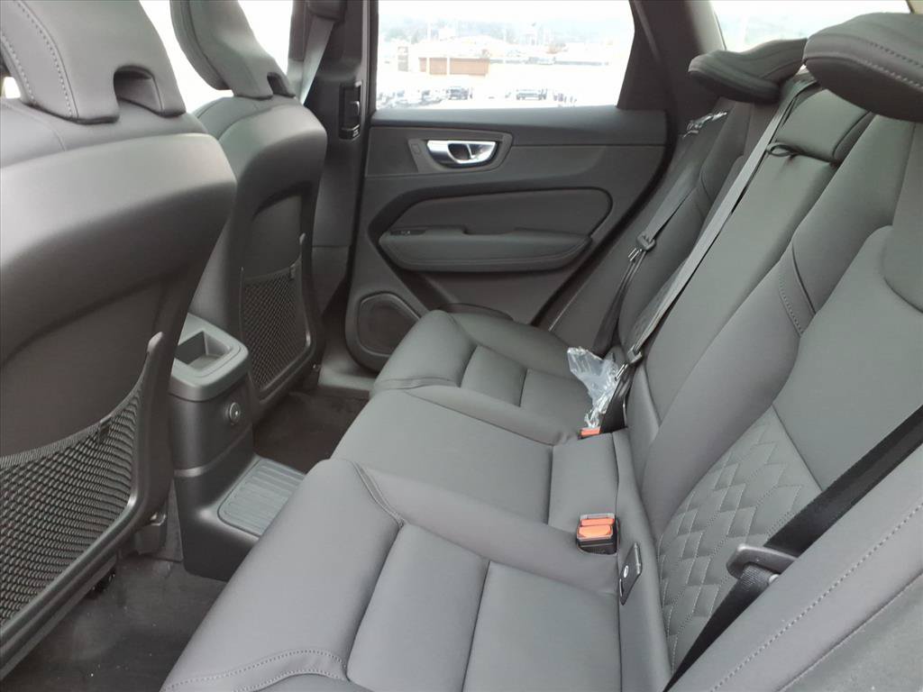 New 2026 Volvo XC60 T8 Plus w/ Protection Package Premier AWD/4WD image 6
