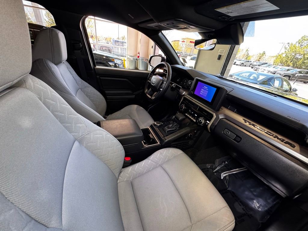 Certified 2025 Toyota Tacoma SR5 AWD/4WD image 54