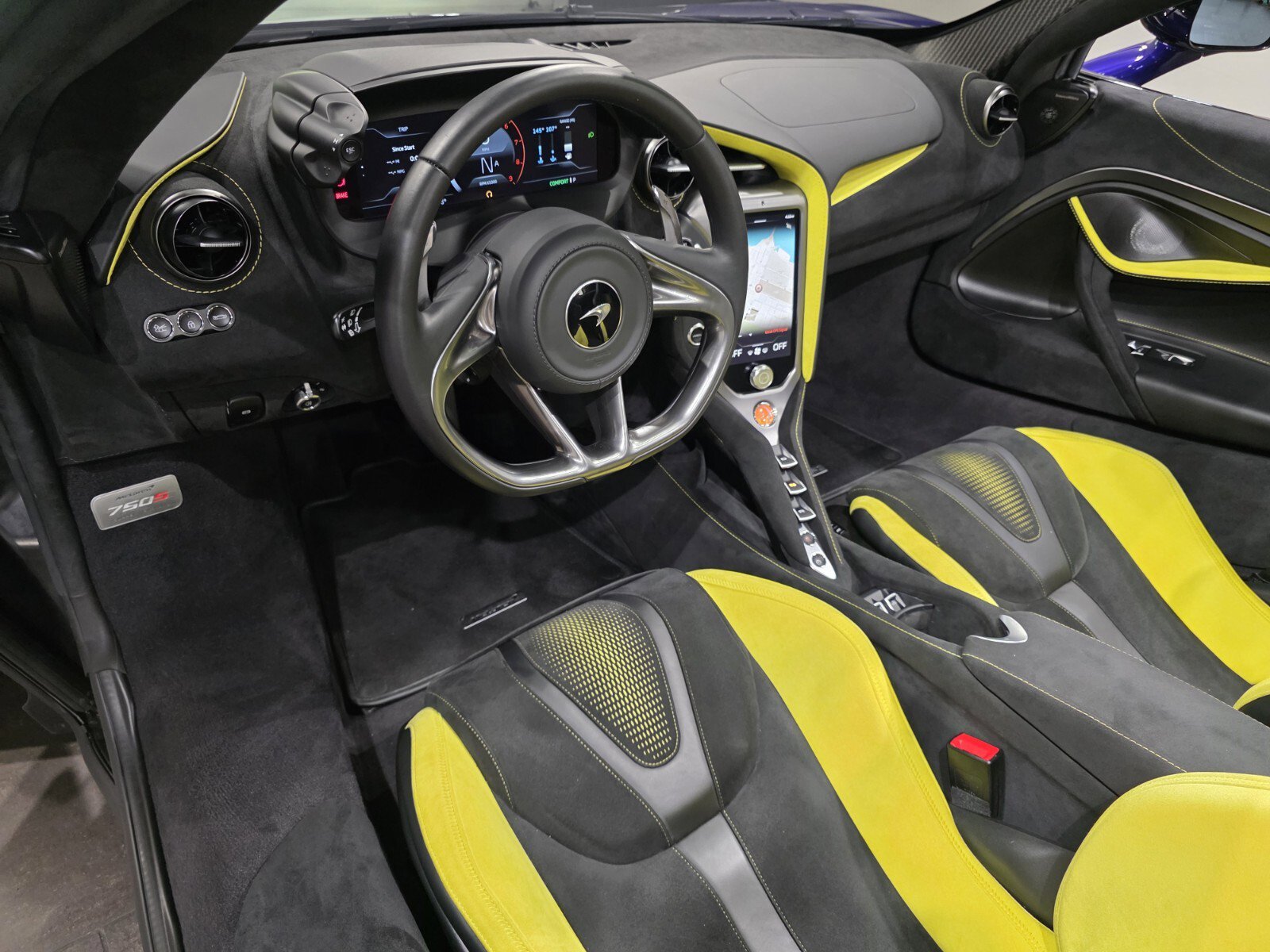 Used 2025 McLaren 750S Spider image 7