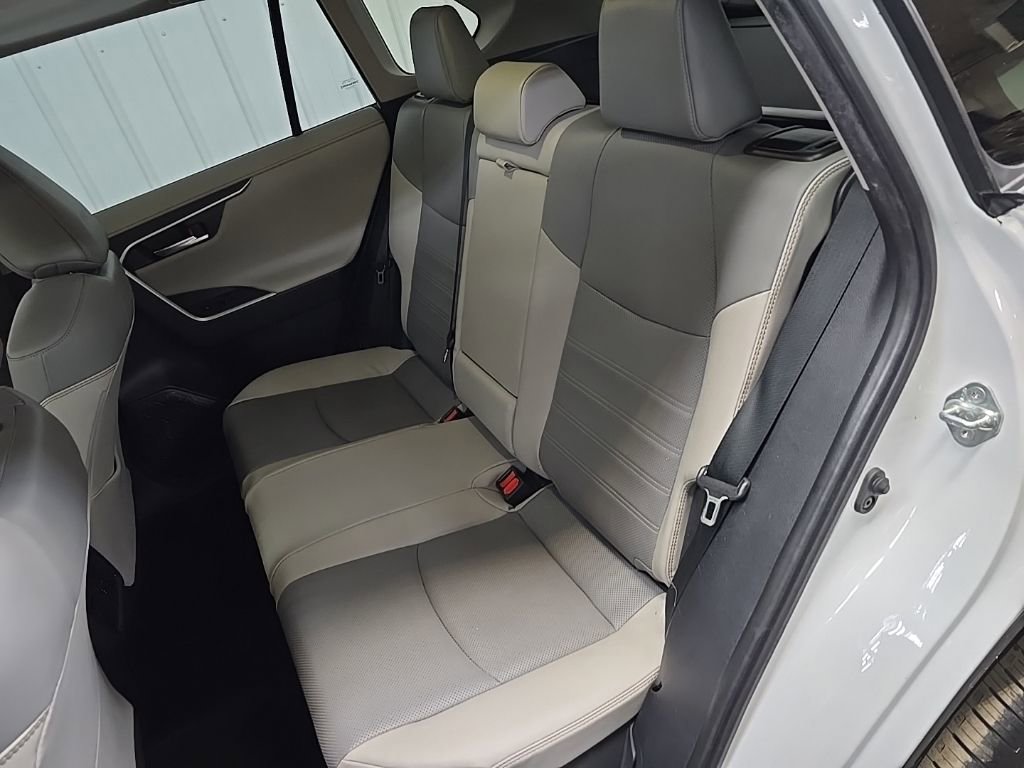 Used 2024 Toyota RAV4 Limited w/ Advanced Technology Package image 32