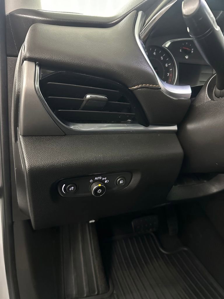 Used 2019 Chevrolet Traverse RS image 15