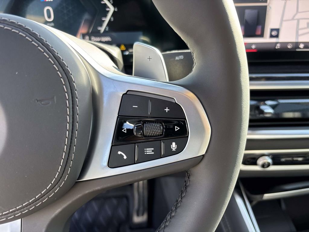 New 2026 BMW X6 xDrive40i image 18