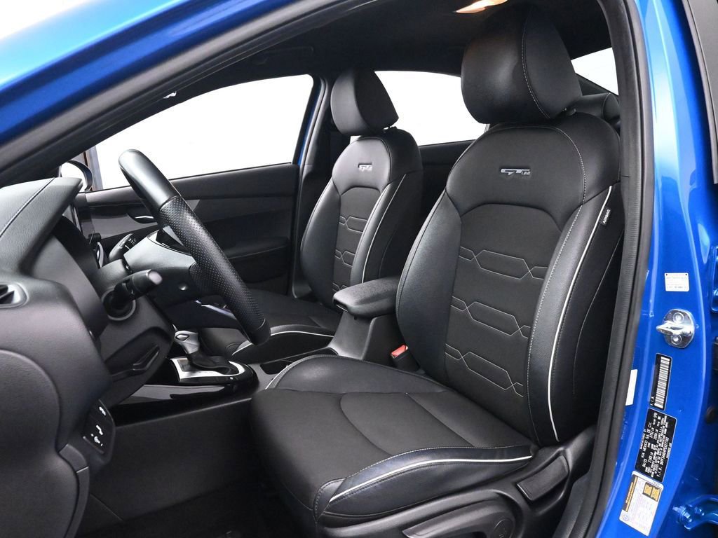 Used 2023 Kia Forte GT-Line w/ GT-Line Technology Package FWD image 16