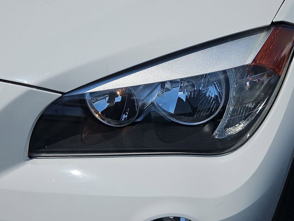 Used 2015 BMW X1 sDrive28i RWD image 10