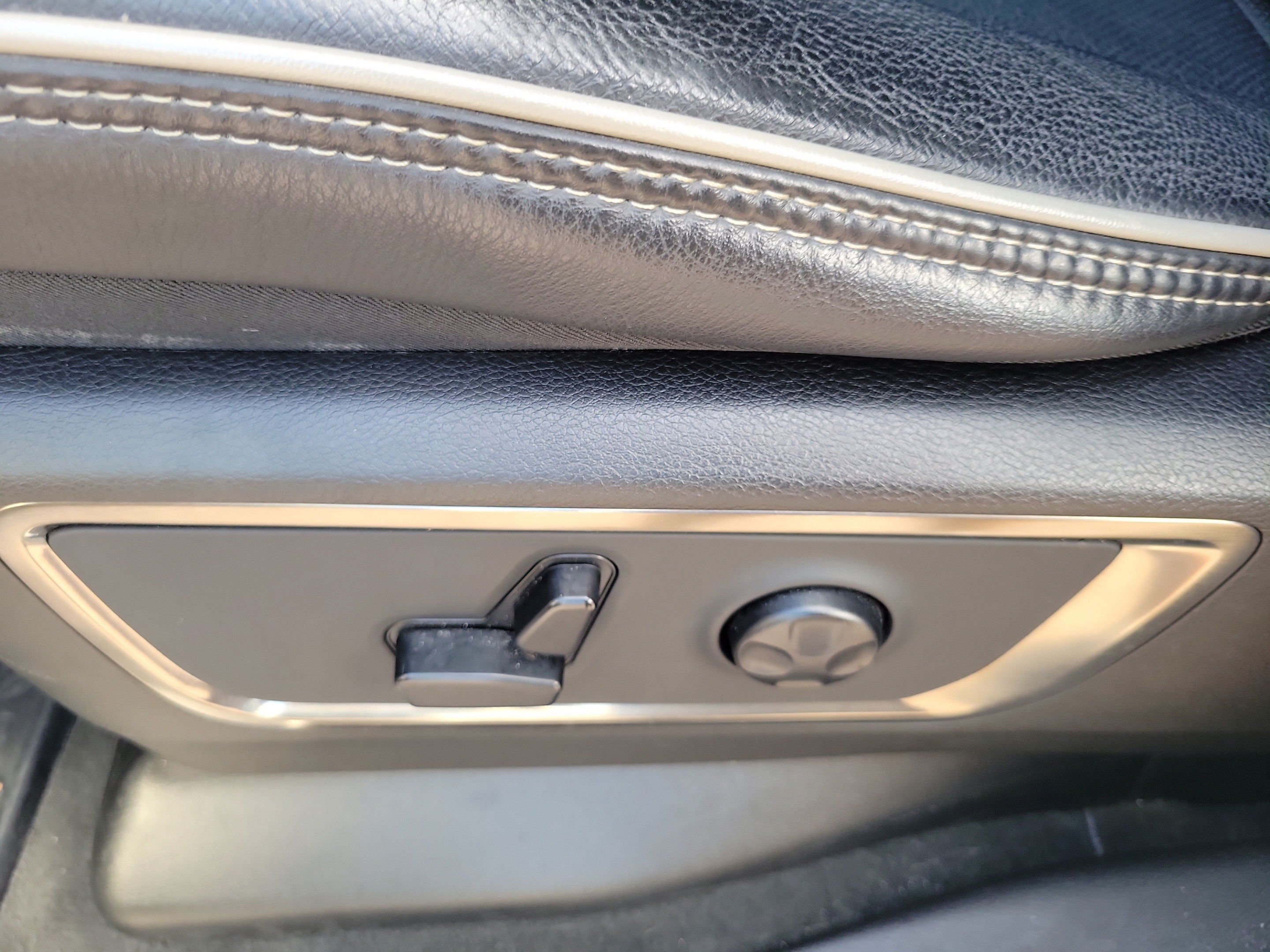 Used 2020 RAM 1500 Limited AWD/4WD image 29