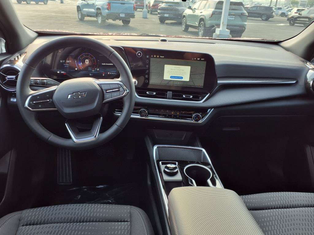 New 2026 Chevrolet Equinox LT w/ Midnight Edition FWD image 13