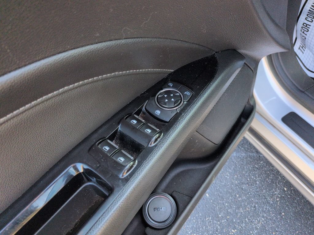 Used 2016 Ford Fusion Titanium FWD image 12