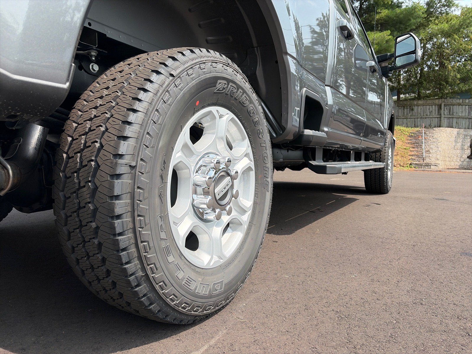 New 2026 Ford F250 XLT w/ XLT Premium Package AWD/4WD image 7