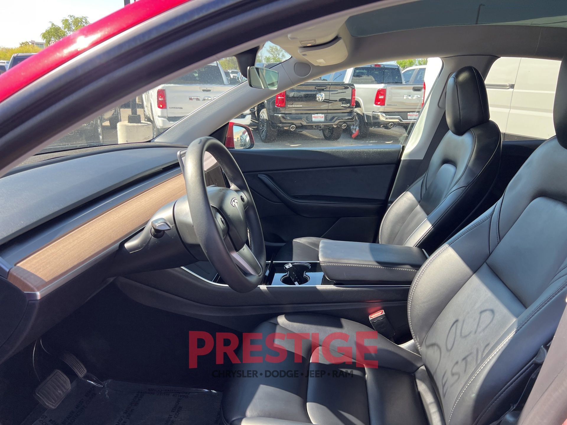 Used 2021 Tesla Model Y Long Range AWD/4WD image 26