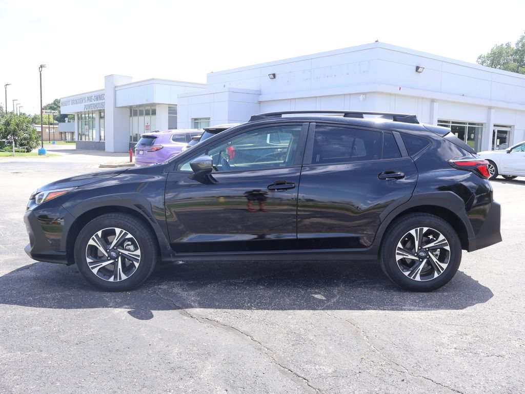 Used 2024 Subaru Crosstrek 2.0i Premium AWD/4WD image 4