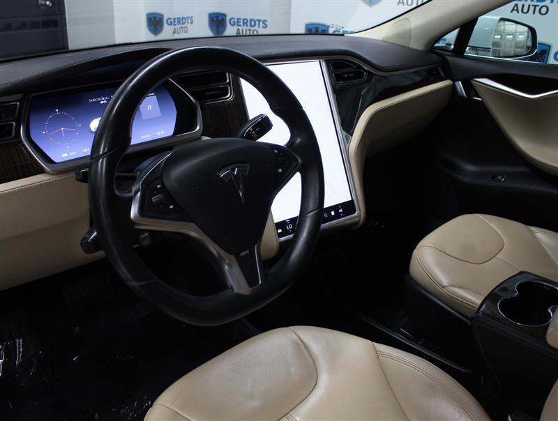 Used 2013 Tesla Model S image 7
