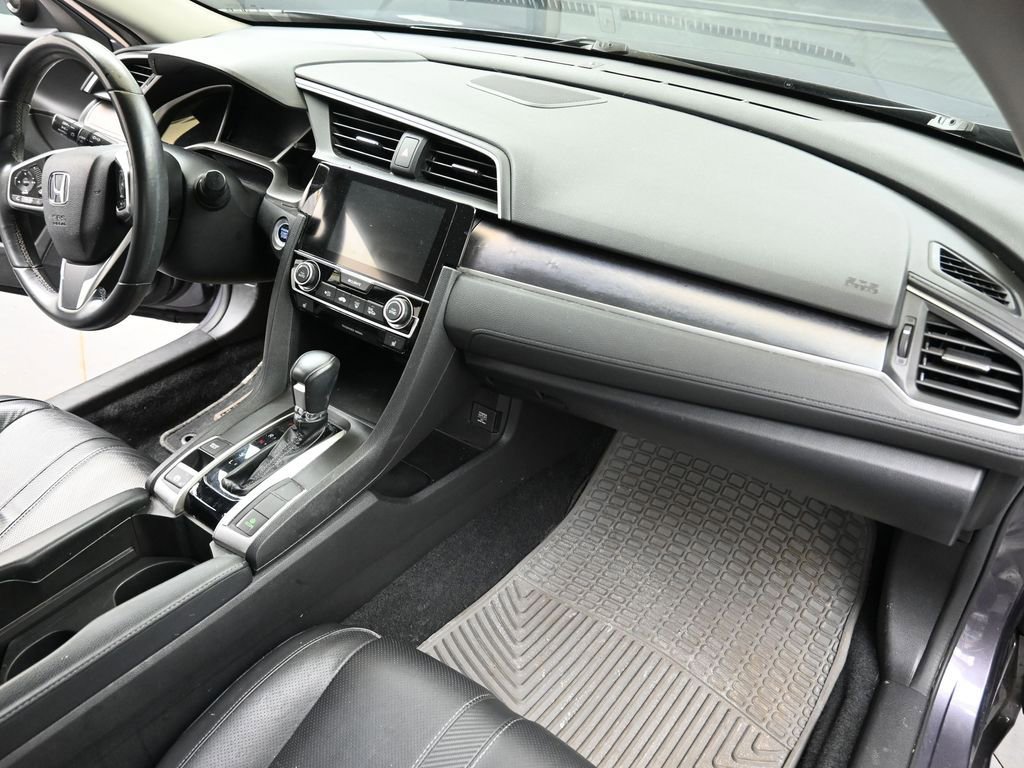 Used 2017 Honda Civic Touring image 13