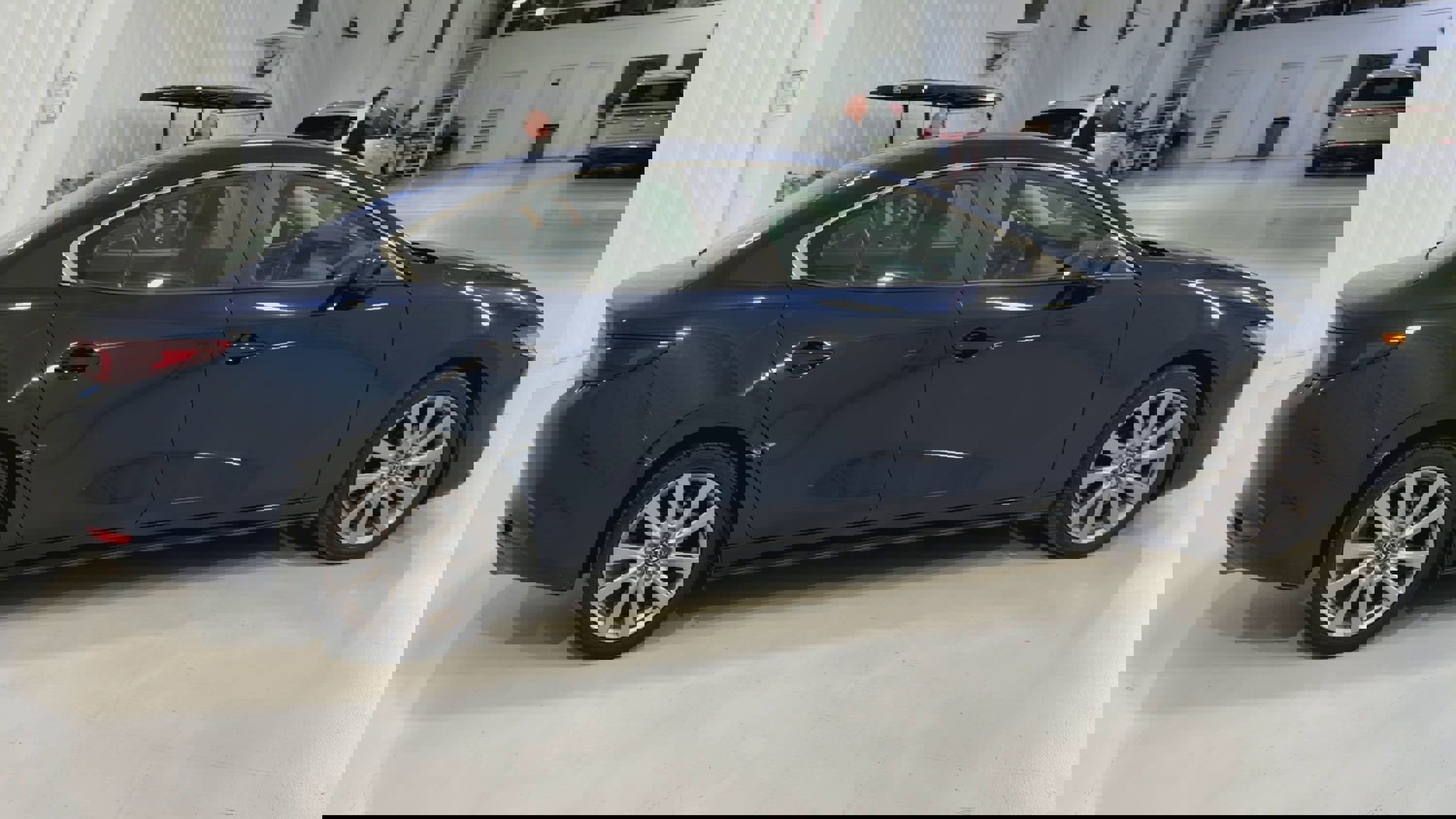 Used 2023 MAZDA MAZDA3 s image 8