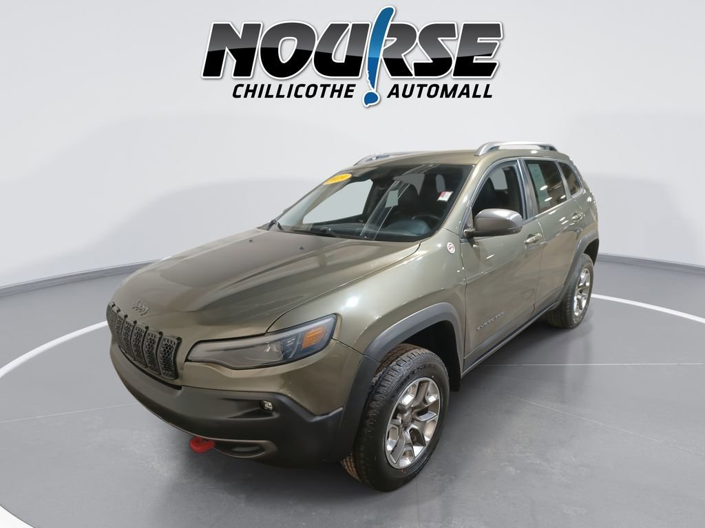 Used 2019 Jeep Cherokee Trailhawk video 1