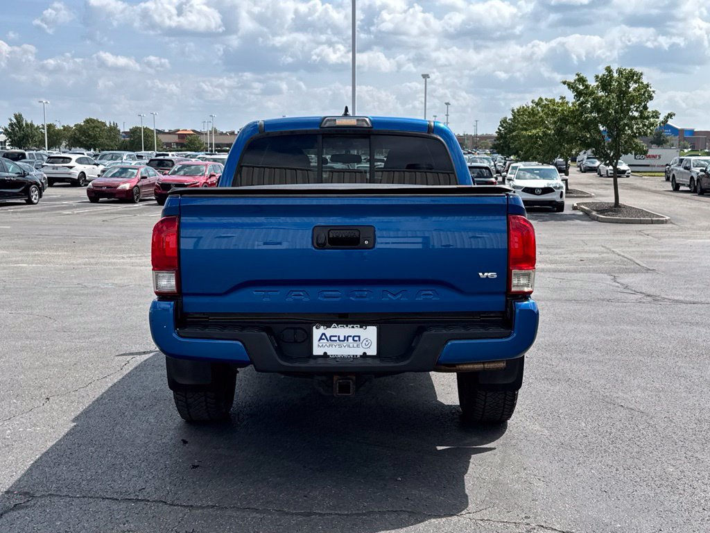 Used 2016 Toyota Tacoma TRD Sport w/ Towing Package AWD/4WD image 6