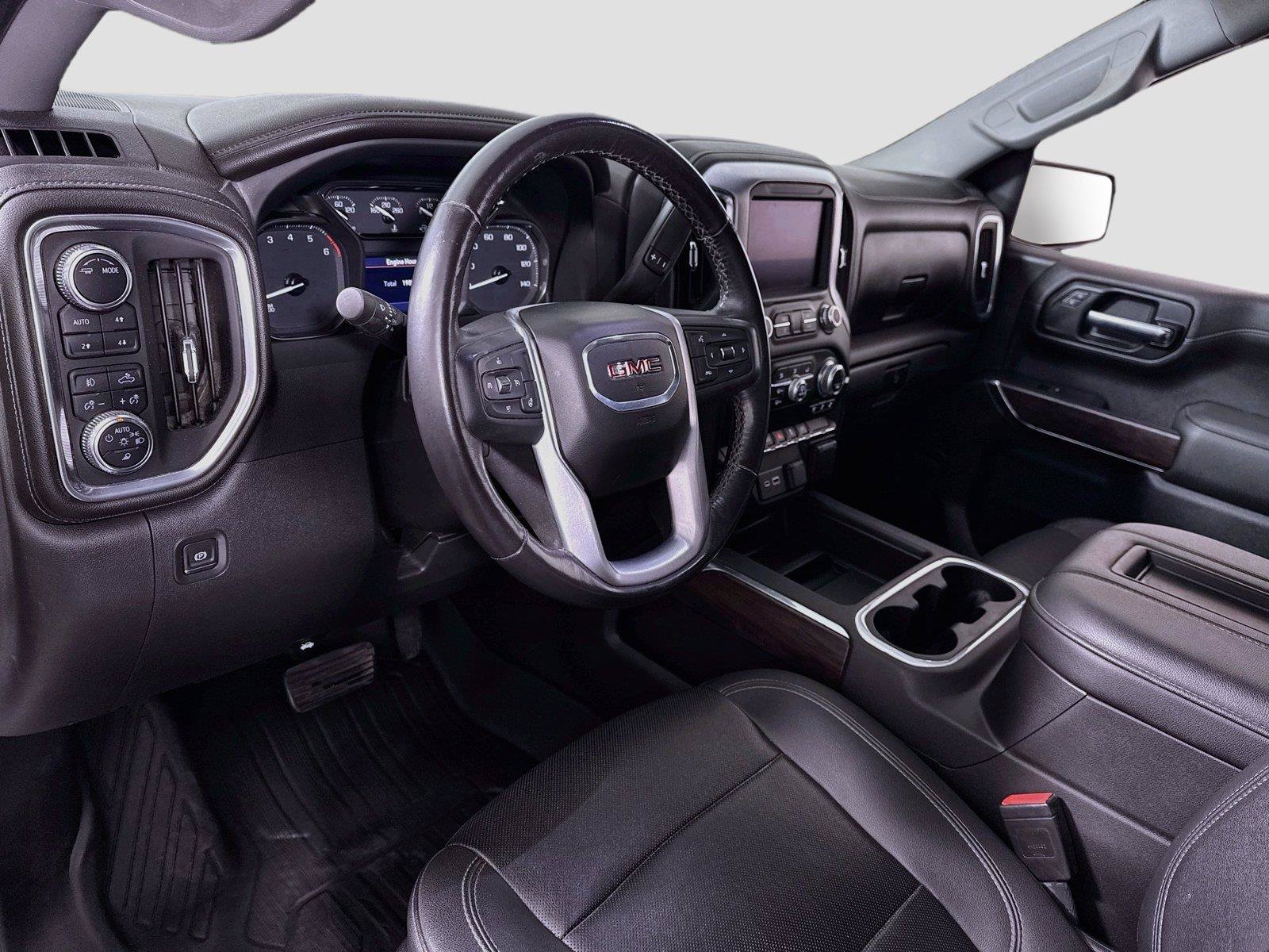 Used 2022 GMC Sierra 1500 SLT w/ SLT Premium Package AWD/4WD image 3